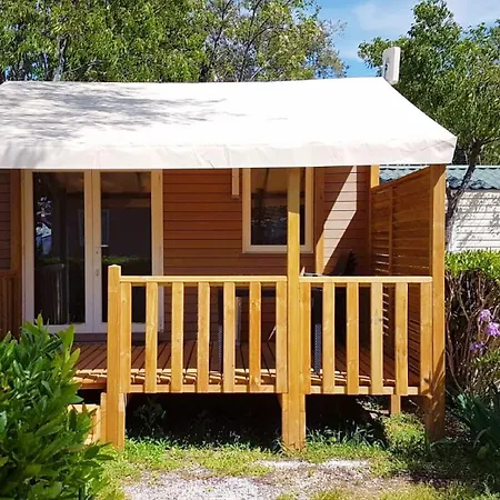 Tikayan Clau Mar Jo - Maeva 4*