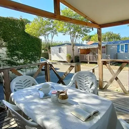 Tikayan Clau Mar Jo - Maeva Bormes-les-Mimosas